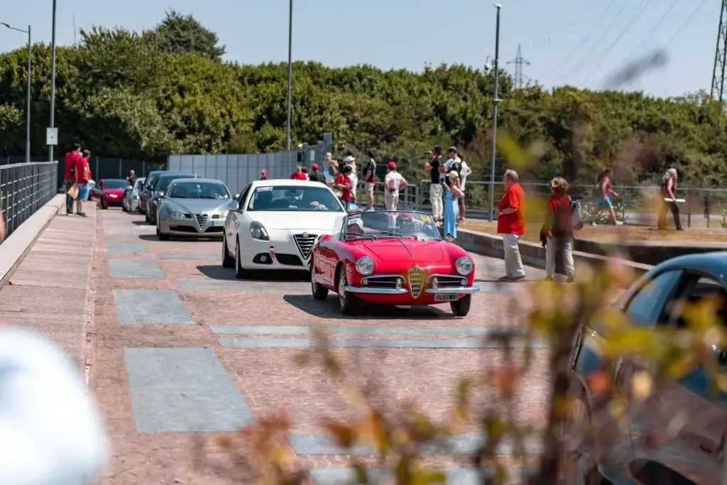 ALFA ROMEO 50 ANIVERSARIO MUSEO19 Motor16