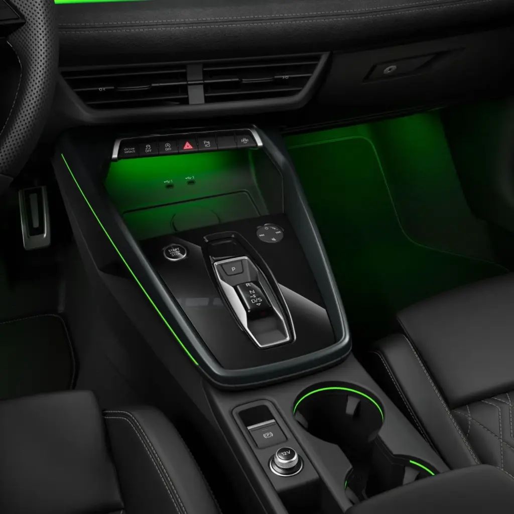 AUDI A3 2 Motor16