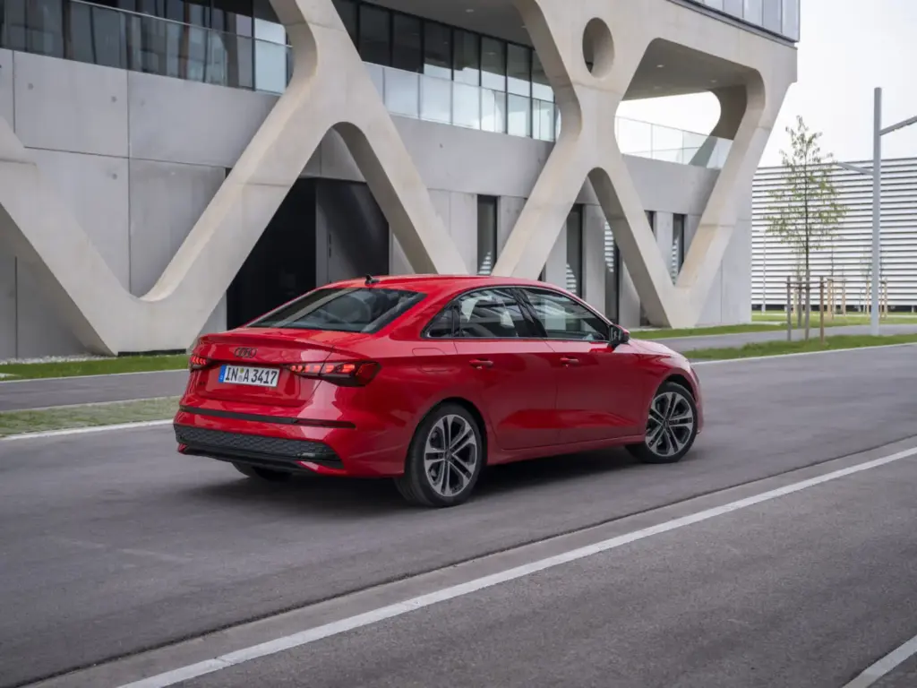 AUDI A3 SEDAN Motor16