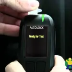 Alcolock y el seguro de coche: cómo la nueva normativa de julio te permite ahorrar hasta 100 euros