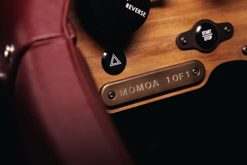 BENTLEY BLOWER JNR DE HEDLEY STUDIOS PARA JASON MOMOA 15 Motor16