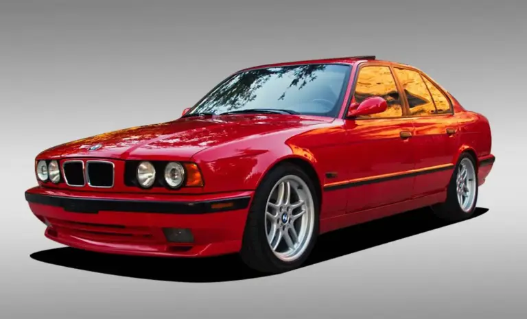 BMW revela su conducción autónoma: 200 millones de km sin manos a 130 km/h