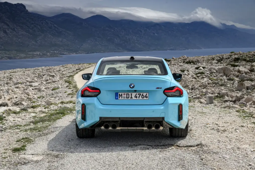 BMW M2 CON M XDRIVE 11 Motor16