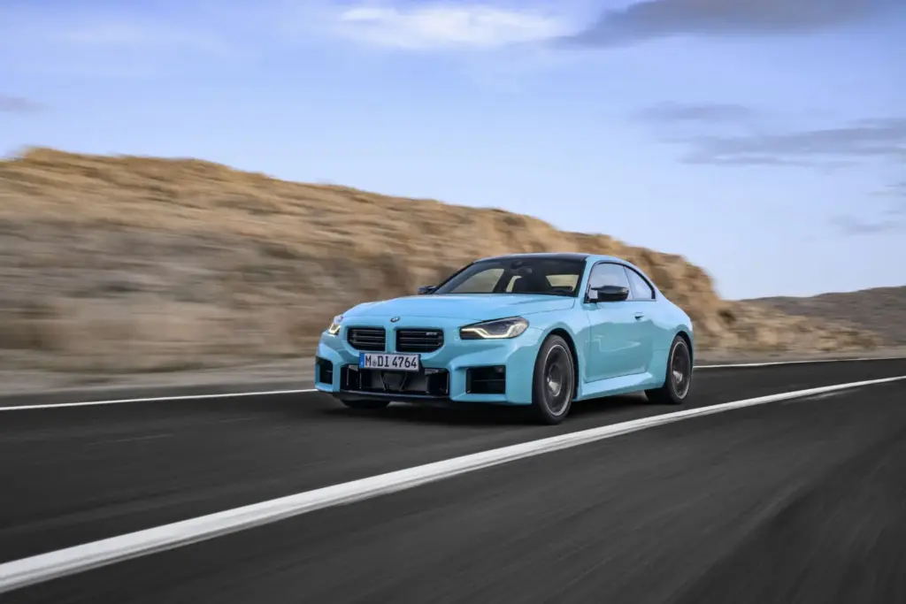 BMW M2 CON M XDRIVE 3 Motor16