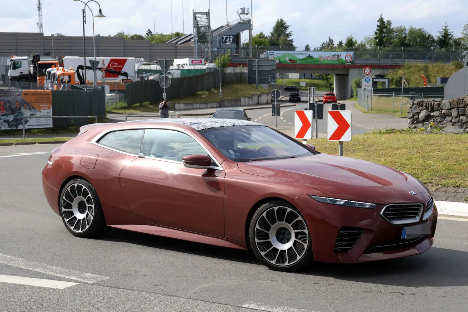 BMW Speedtop: el exclusivo shooting brake de 625 CV ya rueda casi sin camuflaje