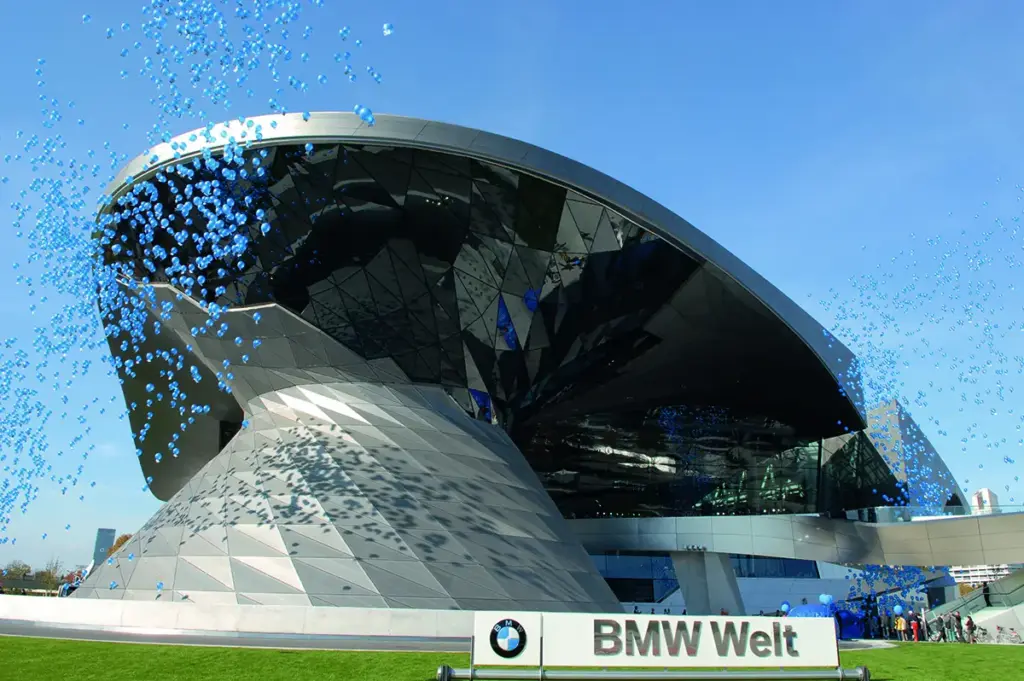 THE CLOUD by Käfer, BMW Welt