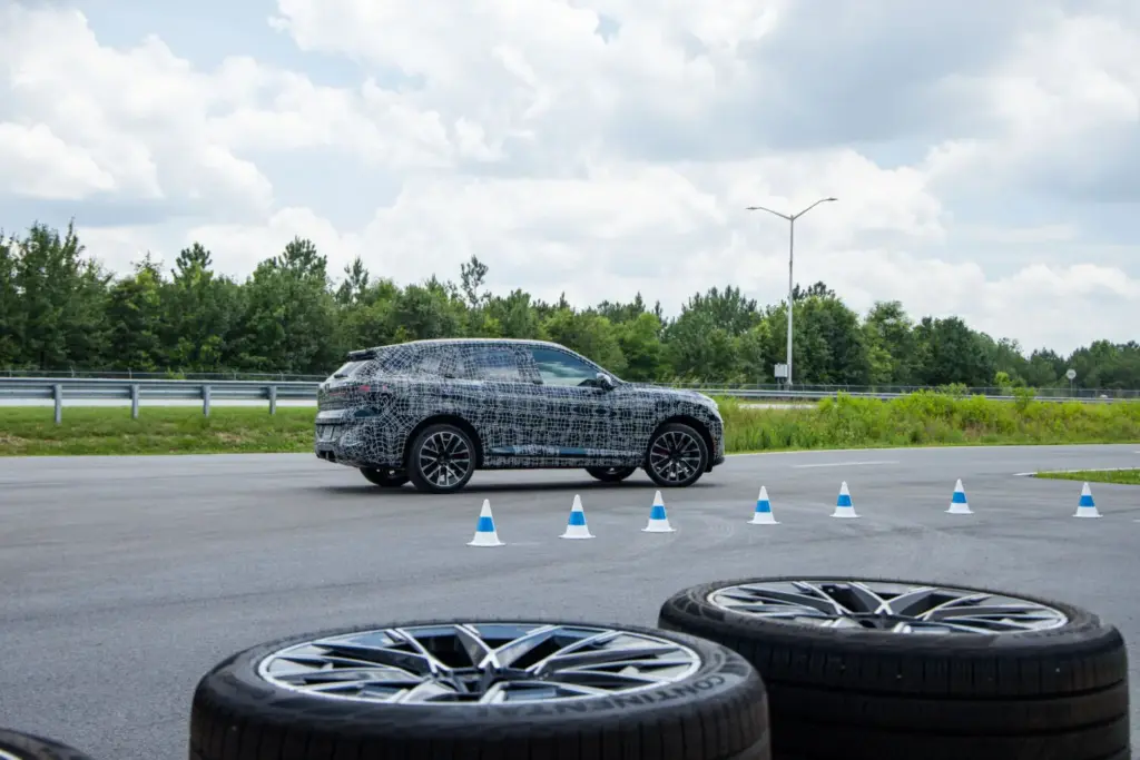 El nuevo BMW X5 entra en la fase final de pruebas 3 Motor16 BMW X5 2026 TEST 1 Motor16