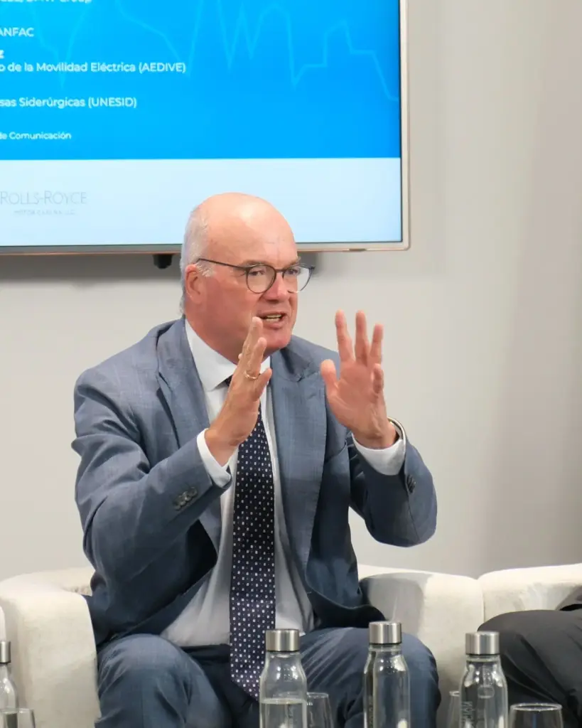 BMW Group defiende la neutralidad tecnológica como vía para la descarbonización del transporte en Europa 1 Motor16 BMWthomas becker bmw Motor16