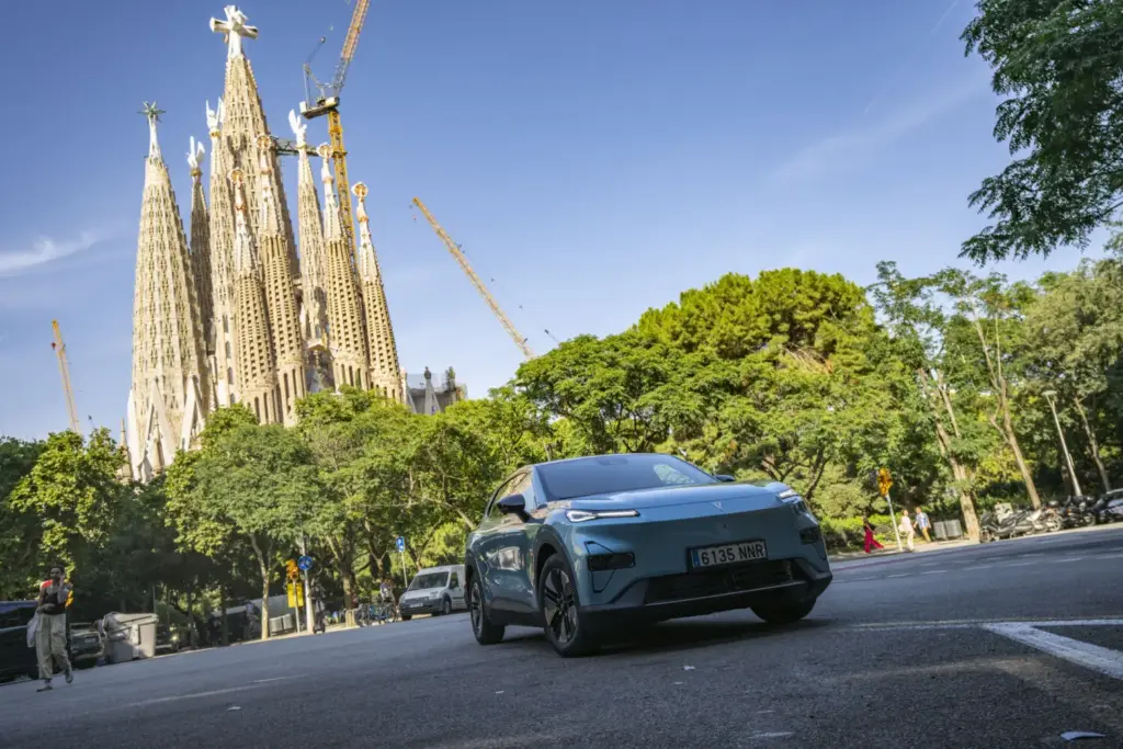Changan se lanza al híbrido enchufable con el Deepal S05 PHEV 8 Motor16 CHANGAN DEEPAL S05 PHEV 4 Motor16