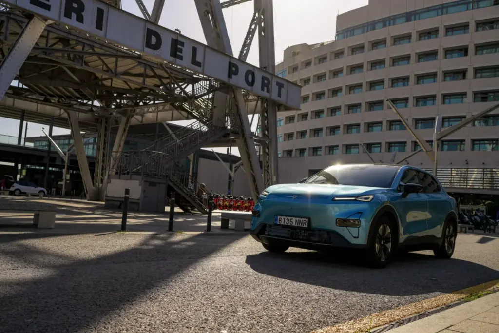 Changan se lanza al híbrido enchufable con el Deepal S05 PHEV 9 Motor16 CHANGAN DEEPAL S05 PHEV 5 Motor16