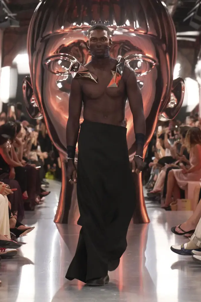 CUPRA debuta en la Paris Fashion Week con MAM: joyería masculina que convierte el diseño de coches en arte para llevar 3 Motor16 CUPRA, MAM, Paris Men's Fashion Week