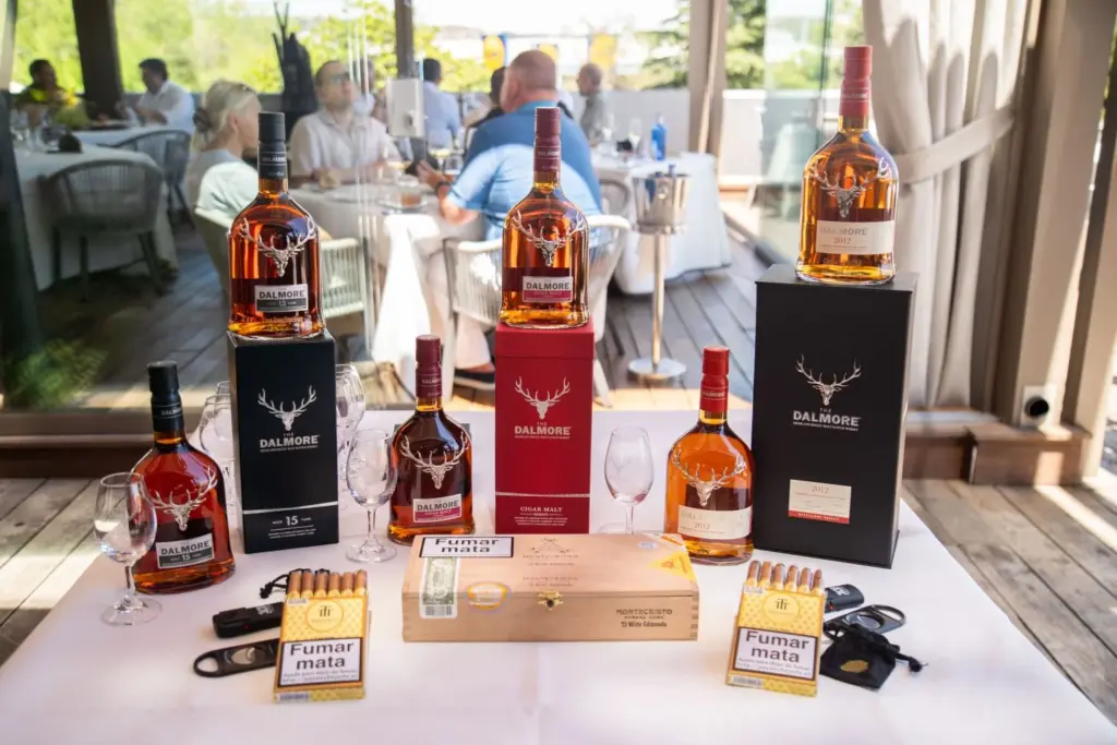 2026 Experiencia lujo Grupo Merca2 y Range Rover. Imagen Dalmore y Montecristo.