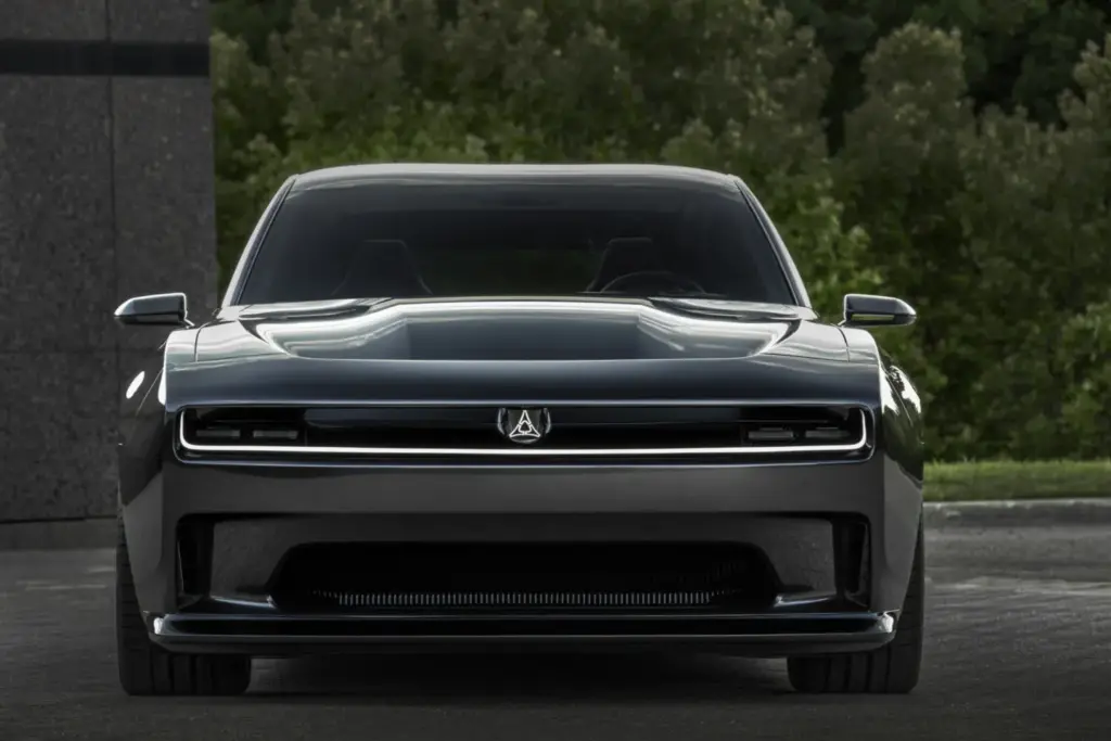 El Dodge Charger llega a Europa: seis décadas de músculo americano 3 Motor16 Dodge Charger Daytona SRT Concept1 Motor16