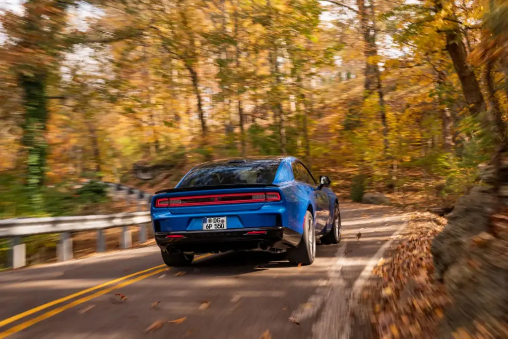 Dodge Charger, el monstruo americano ya está a la venta en Europa 28 Motor16 Dodge Charger Sixpack Motor16