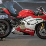 Probamos la Ducati Panigale V4 R: la superbike de 239 CV que llega desde MotoGP
