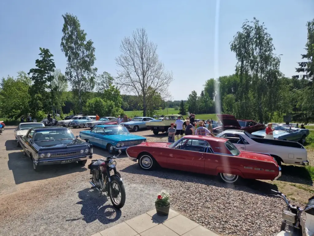 Finlandia sobre cuatro ruedas: dos museos del automóvil, una capital de diseño y un hotel con historia 26 Motor16 ESPOON AUTOMUSEO 5 Motor16