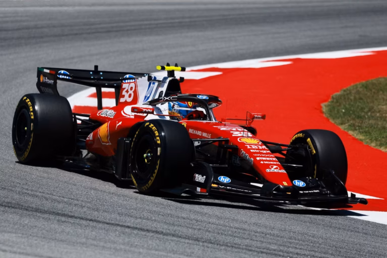 McLaren reconoce que Ferrari tiene el mejor chasis de la F1 tras Barcelona
