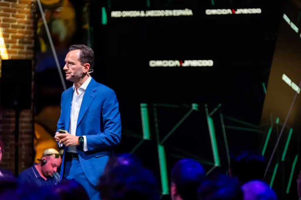 Francesco Colonnese, vicepresidente de Omoda-Jaecoo: "Aspiramos a ser top 5 en ventas a particulares en España. No hay techo, queremos crecer y crecer" 2 Motor16 FRANCESCO COLONNESE OMODA JAECOO 2 Motor16
