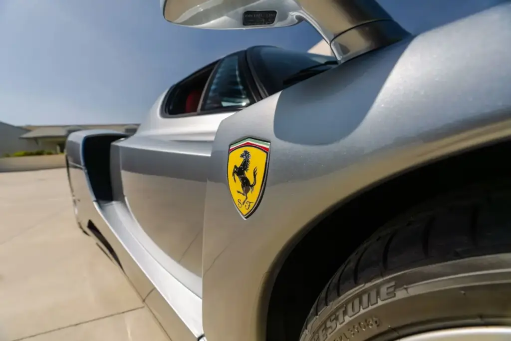 Un Ferrari Enzo se vende por ocho dígitos, pero no es ningún récord 6 Motor16 Un Ferrari Enzo se vende por ocho dígitos, pero no es ningún récord
