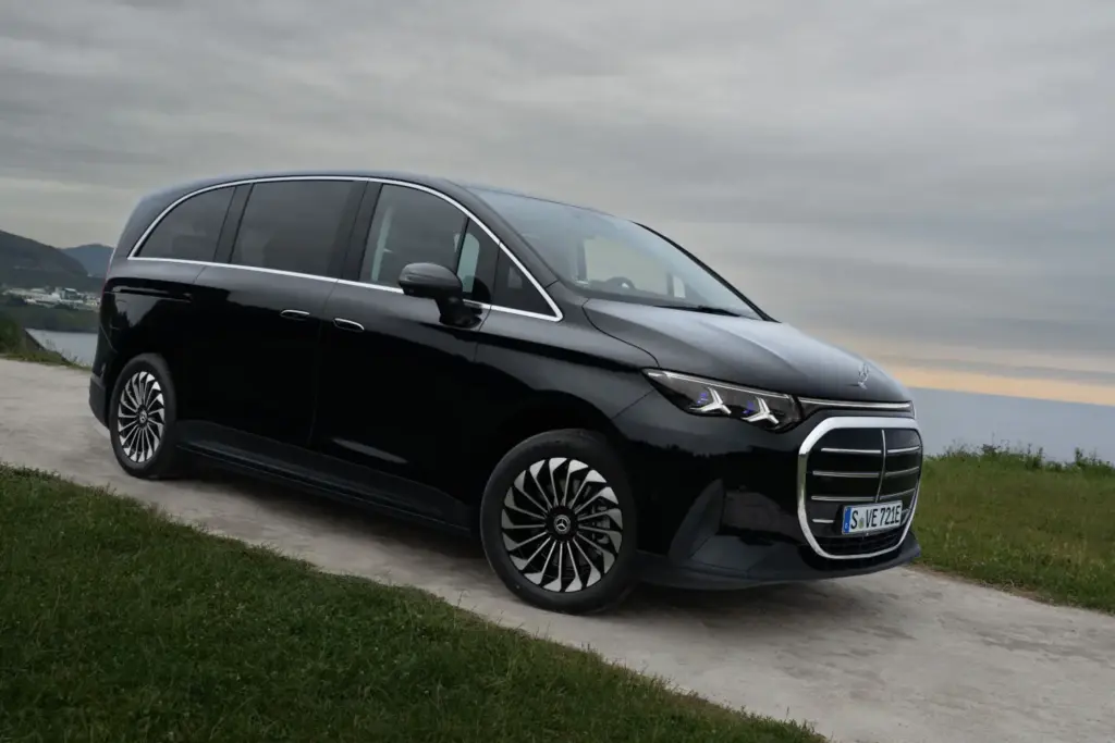 Mercedes-Benz VLE: la reinvención eléctrica de la gran limusina familiar 11 Motor16 Fotos Mercedes VLE 11 Motor16
