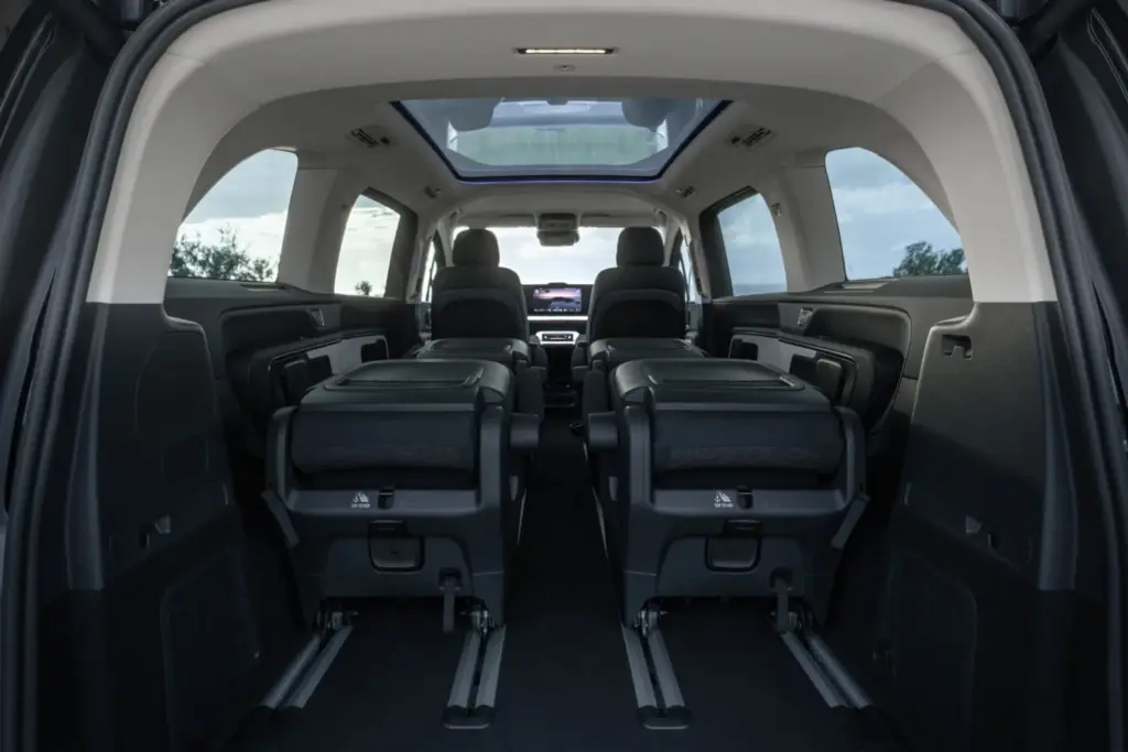 Mercedes-Benz VLE: la reinvención eléctrica de la gran limusina familiar 16 Motor16 Fotos Mercedes VLE 18 Motor16