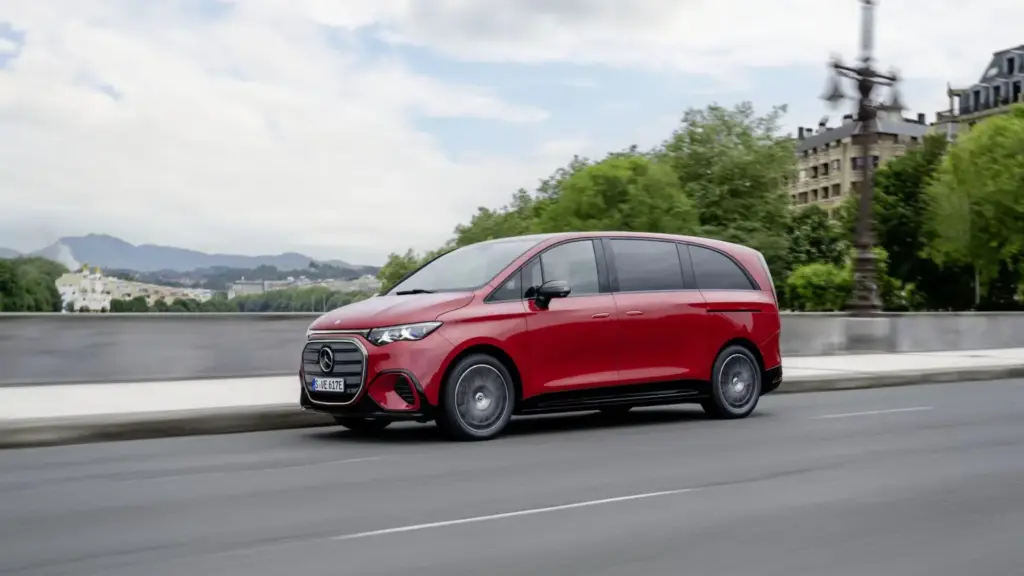 Mercedes-Benz VLE: la reinvención eléctrica de la gran limusina familiar 23 Motor16 Fotos Mercedes VLE 30 Motor16
