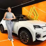 Garbiñe Muguruza renueva su acuerdo con Renault en el décimo aniversario de su título en Roland Garros