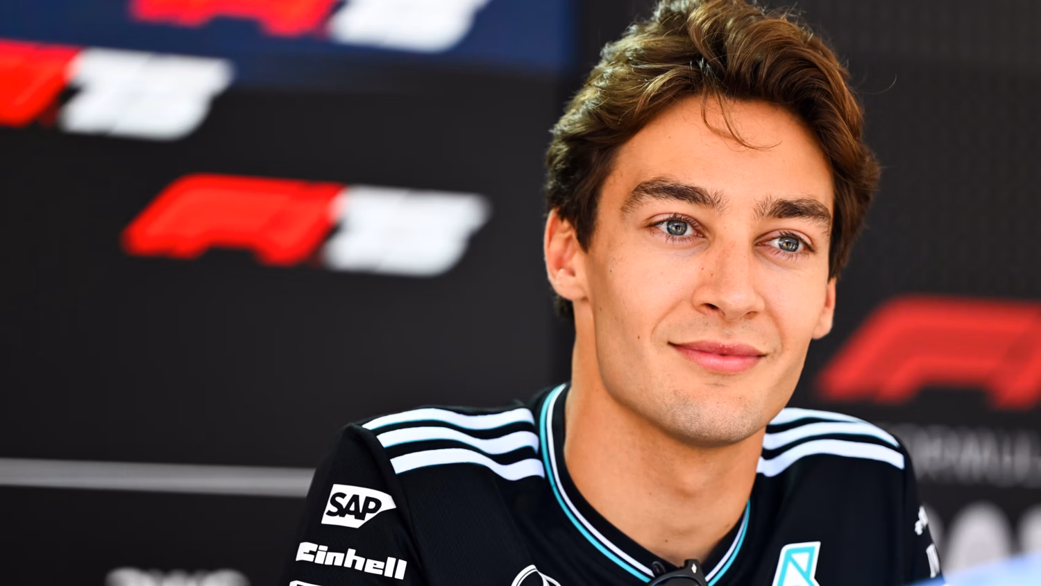 George Russell logra la pole position en Barcelona 2026: Hamilton, segundo; Leclerc, fuera en Q3