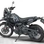 Llega la Himalayan Mana Black: la trail más radical de Royal Enfield
