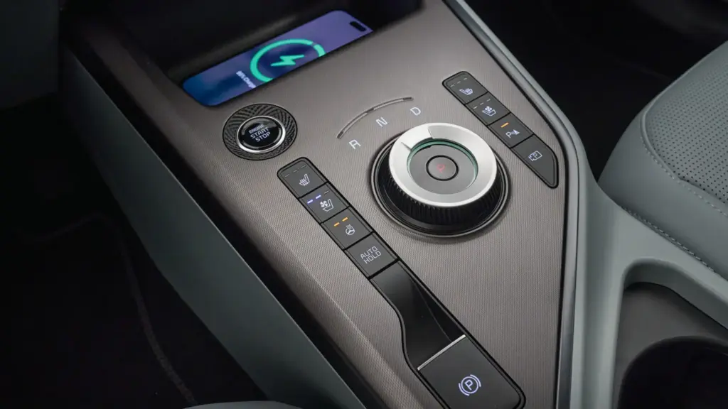 Llega el nuevo Kia Niro: ahora solo híbrido 21 Motor16 KIA NIRO HIBRIDO 2026 18 Motor16