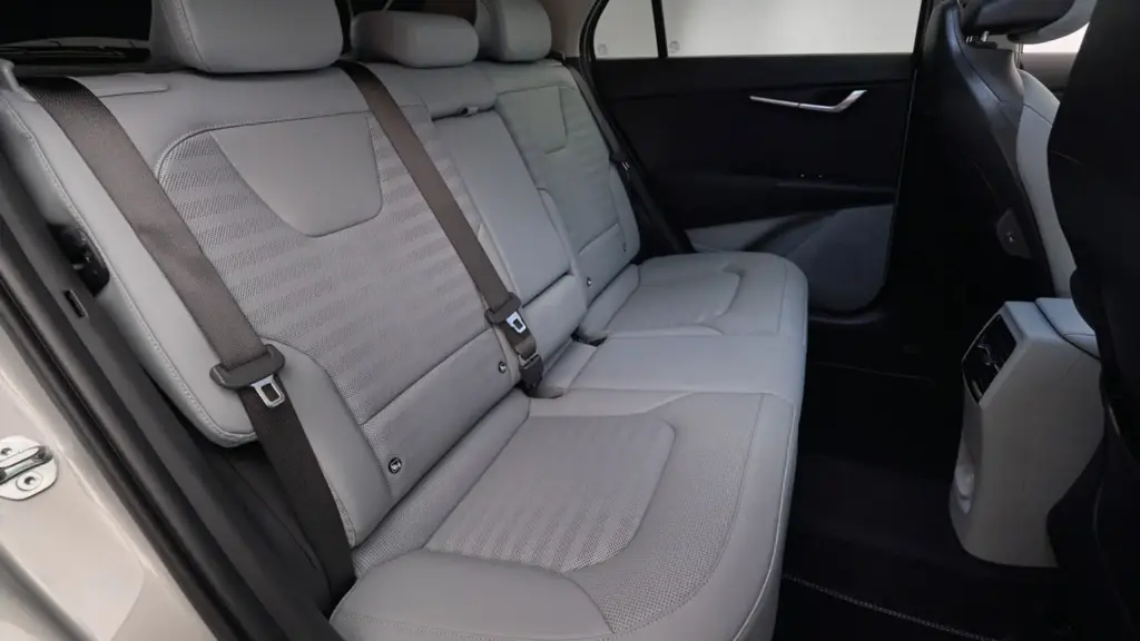 Llega el nuevo Kia Niro: ahora solo híbrido 30 Motor16 KIA NIRO HIBRIDO 2026 27 Motor16