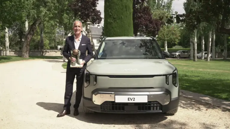 El Kia EV2 se alza con el título de Coche del Año de Renting y Flotas 2026