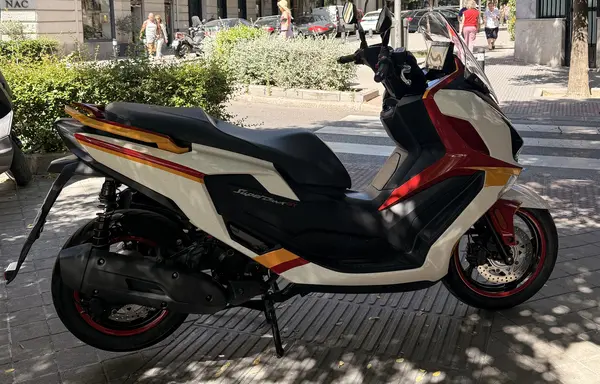 Kymco Super Dink GT 125