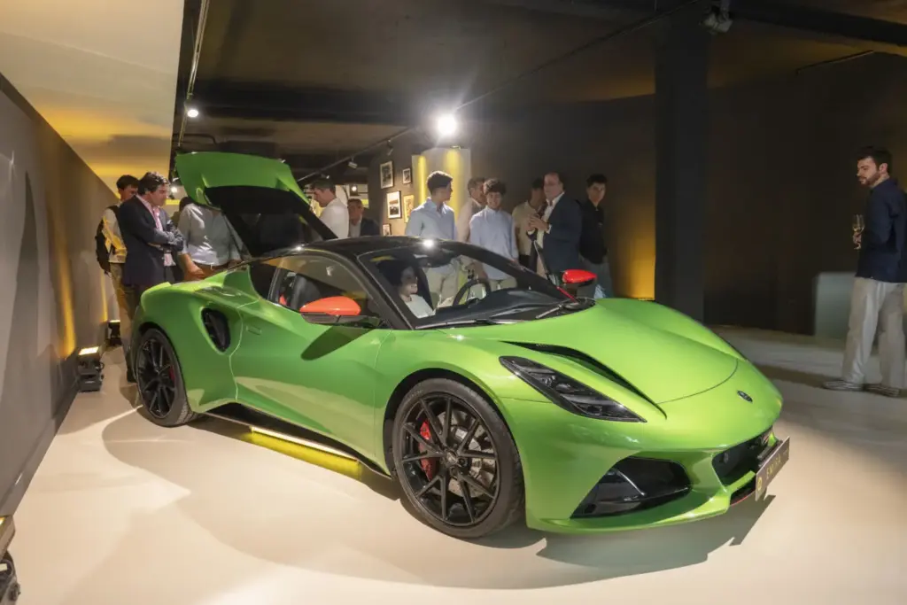 LOTUS MADRID 10 Motor16