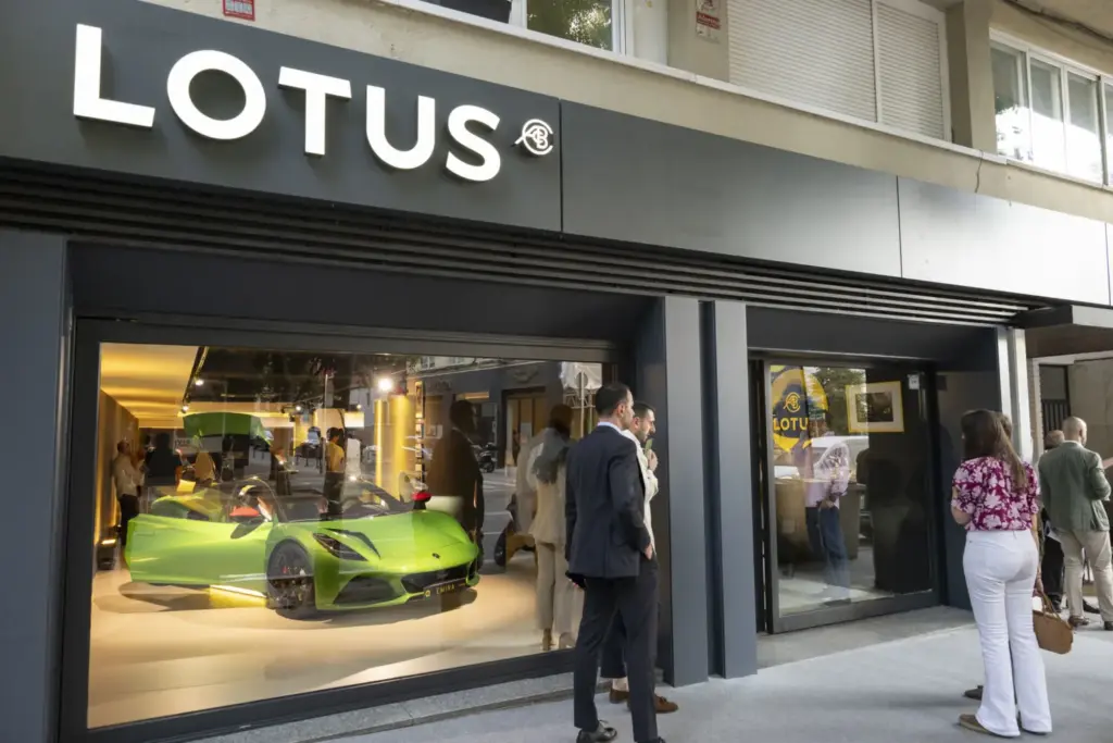 LOTUS MADRID 11 Motor16