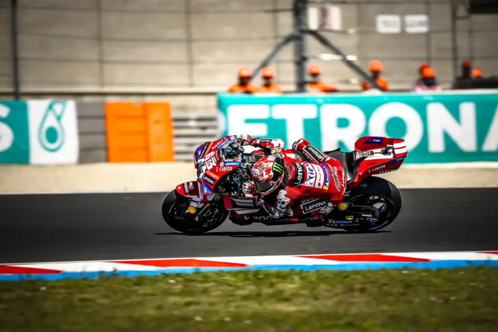 La MSMA propone cambios en el reglamento técnico de MotoGP que conmocionan al paddock 1 Motor16 MARC MARQUEZ DUCATI MOTOGP Motor16