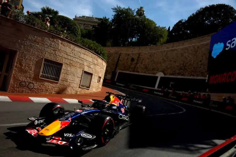 Por qué Red Bull exige a la FIA revisar el ADUO que lo convierte en referencia de motores en F1