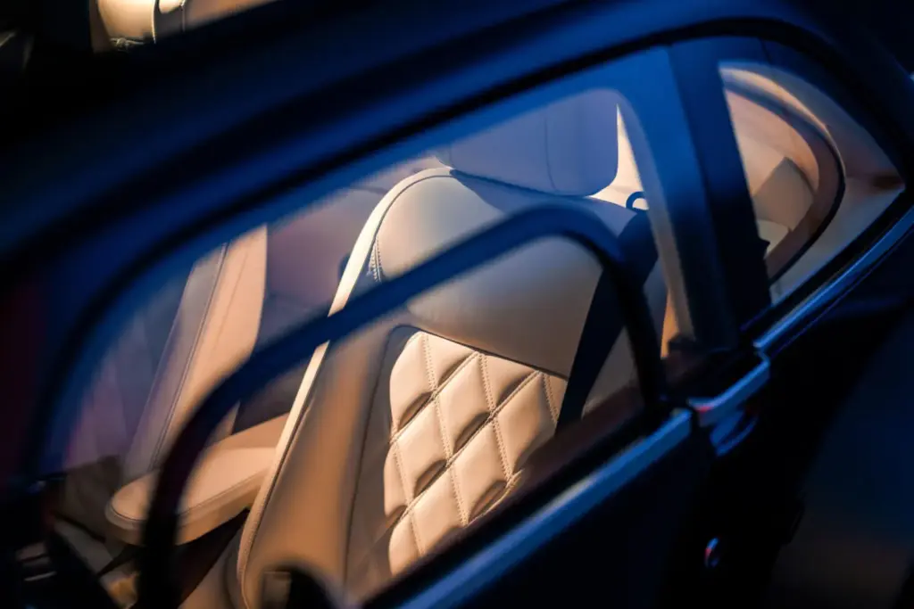MORGAN MIDSUMMER COUPE 4 Motor16