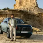 Maxi Iglesias, Dani Castilla y Eva Ruiz desvelan sus escapadas favoritas a bordo de un OMODA & JAECOO