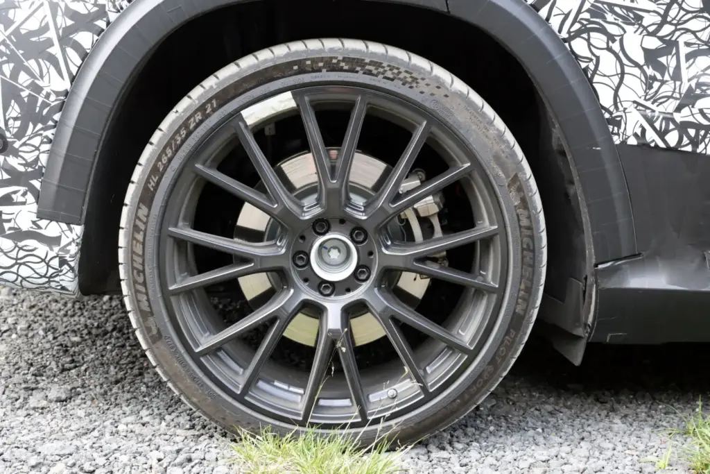 Mercedes AMG GLA 45 electrico Alpes espia 23 Motor16