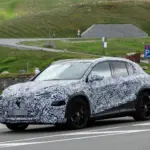 El Mercedes-AMG GLA 45 eléctrico ya está en la recta final