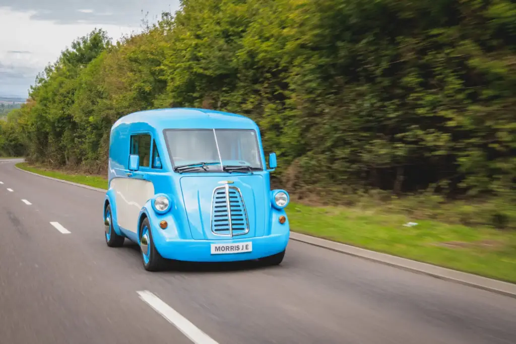 Se llama Morris JE, y es una furgo eléctrica retro que saldrá al mercado en 2028 104 Motor16 Se llama Morris JE, y es una furgo eléctrica retro que saldrá al mercado en 2028