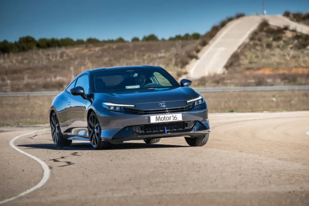 Prueba del Honda Prelude: Un soplo de aire fresco 10 Motor16 Motor16 Honda Prelude Curvas 1 Motor16