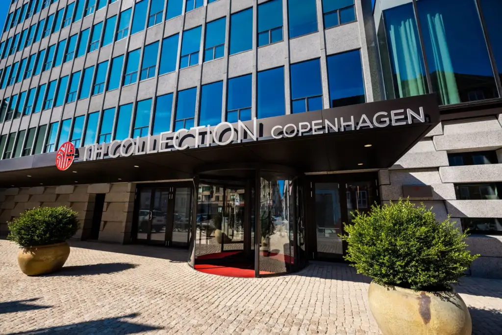 NH COLLECTION COPENHAGEN 13 Motor16
