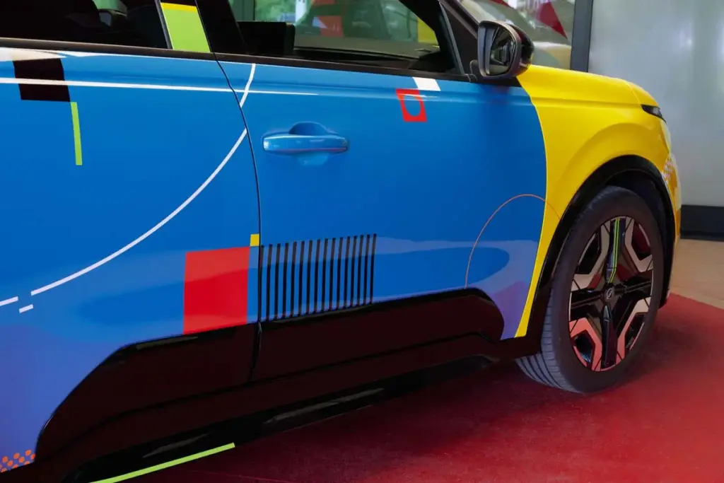 Reinterpretando el Nissan Micra: el urbano de la marca se transforma en un colorido lienzo 2 Motor16 Nissan Micra, Concurso, diseño internacional