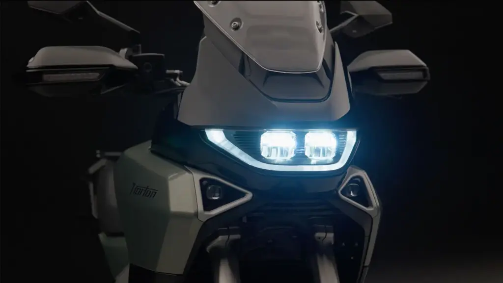 Norton Atlas y Atlas GT: la aventura británica vuelve con músculo, tecnología y carácter 4 Motor16 NORTON ATLAS Y ATLAS GT 1 Motor16