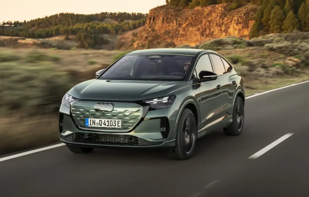 Primera prueba con el nuevo Audi Q4 e-tron Sportback. Un paso al frente 33 Motor16 Nuevo Audi Q4 e tron Sportback en ruta 5 Motor16