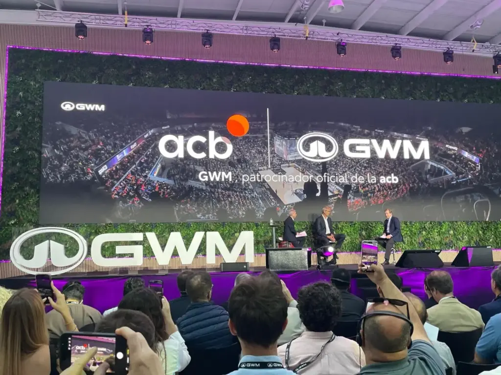 Los pilares del desembarco de GWM en España con el Ora 5: estrategia multienergía, diseño "humano" y apuesta por el baloncesto 5 Motor16 PRESENTACION GWM ESPANA 13 Motor16