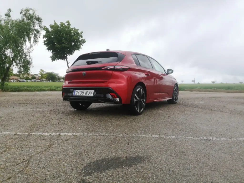 Prueba del Peugeot 308 GT Hybrid: Como toda la vida 7 Motor16 Peugeot 308 Hybrid prueba 11 Motor16
