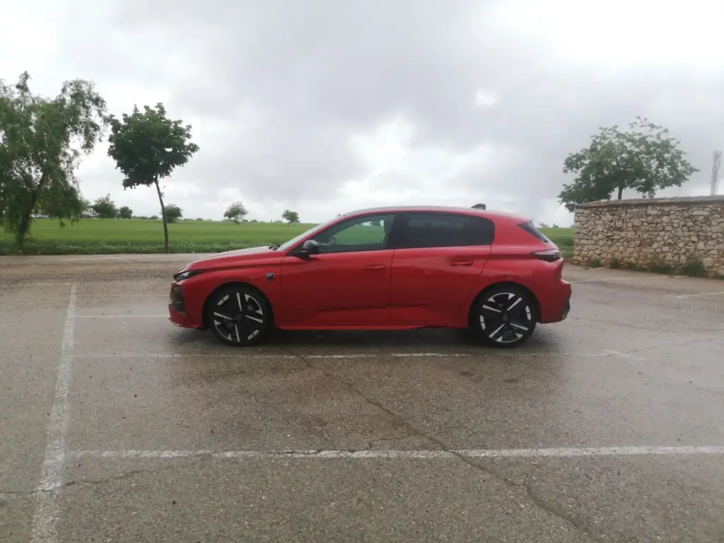 Prueba del Peugeot 308 GT Hybrid: Como toda la vida 6 Motor16 Peugeot 308 Hybrid prueba 6 Motor16